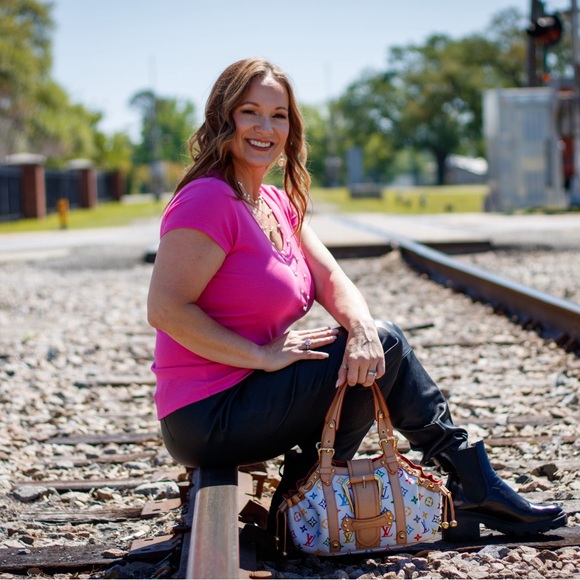 JENZ31321 💜SouthernSheShed Is Live & Open! - Picture 4 of 16